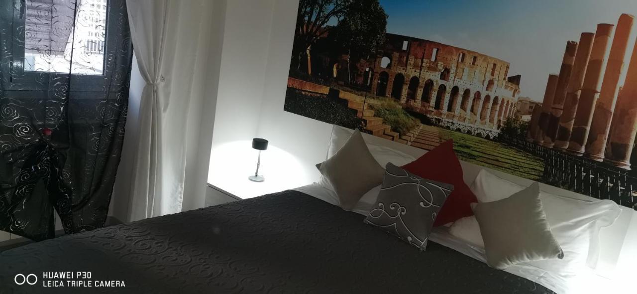ホテル Domus Viatoris ローマ エクステリア 写真